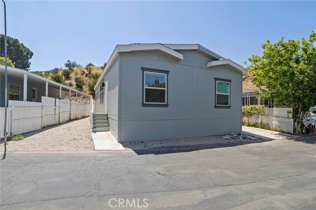 Front Image Thumbnail for CRCV26089202