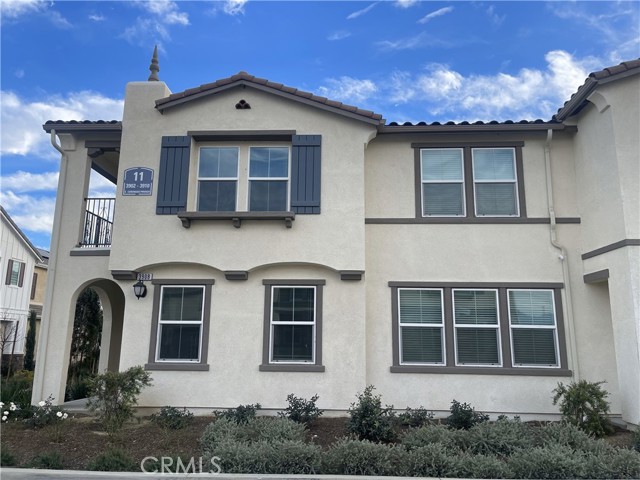 3908 E Coronado Privado Street, Ontario CA: https://media.crmls.org/medias/661ca1d4-474f-41a5-b293-a0cbe342d447.jpg