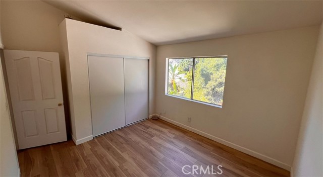 Detail Gallery Image 8 of 13 For 1143 Wilcox Pl, Los Angeles,  CA 90038 - 2 Beds | 2 Baths