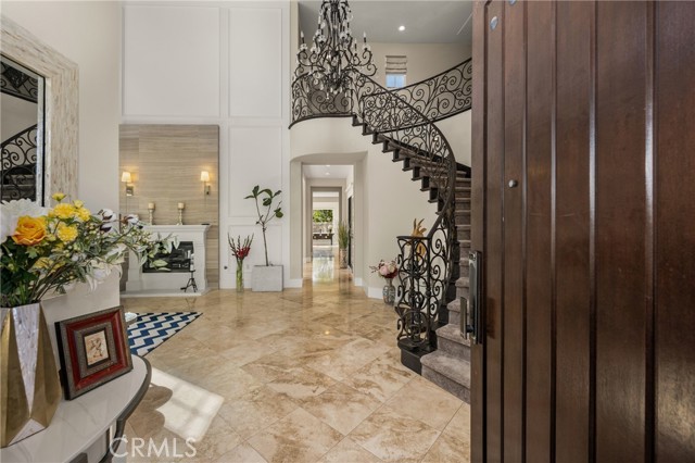 Detail Gallery Image 5 of 75 For 19240 Steeplechase Way, Yorba Linda,  CA 92886 - 4 Beds | 5/1 Baths