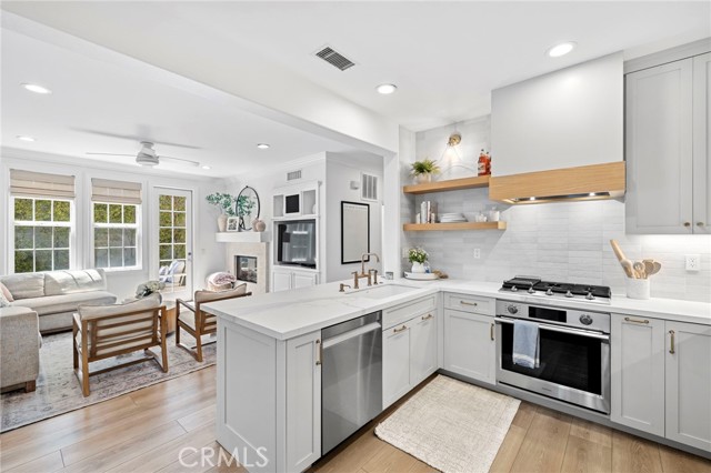 16 Kelfield, Ladera Ranch CA: https://media.crmls.org/medias/661f3ad8-29c1-4260-bd13-33ff147b4087.jpg
