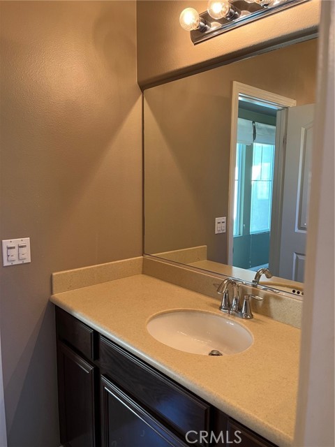 Detail Gallery Image 17 of 35 For 31885 Jaybee Ln, Temecula,  CA 92592 - 4 Beds | 3/1 Baths