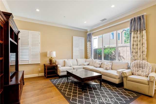 Detail Gallery Image 13 of 34 For 71 Brixton, Irvine,  CA 92620 - 4 Beds | 3 Baths