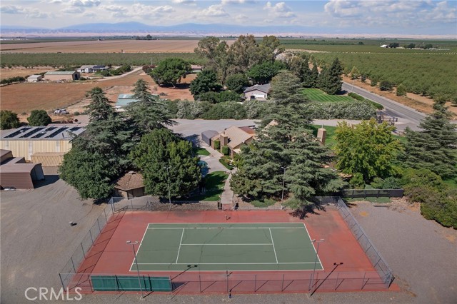 6357 County Road 48, Willows CA: https://media.crmls.org/medias/661ff608-ac47-4167-bdf6-8b4fbda4bd06.jpg