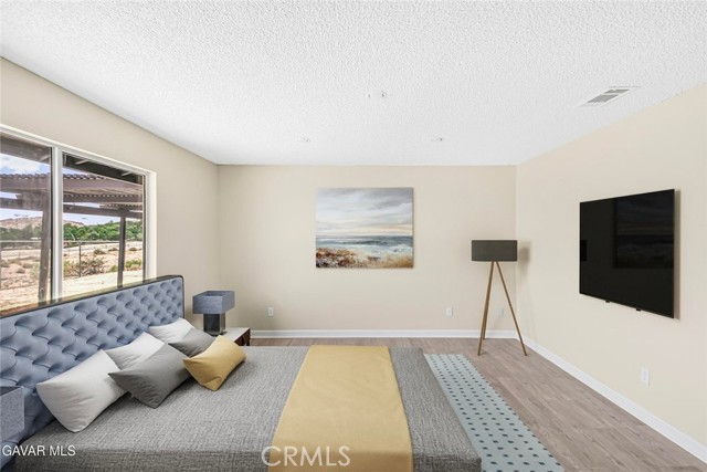 Detail Gallery Image 7 of 20 For 16509 Mackennas Gold Ave, Palmdale,  CA 93591 - 3 Beds | 2 Baths