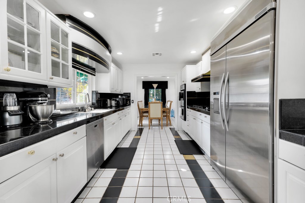 MLS #SR25236623 image #23