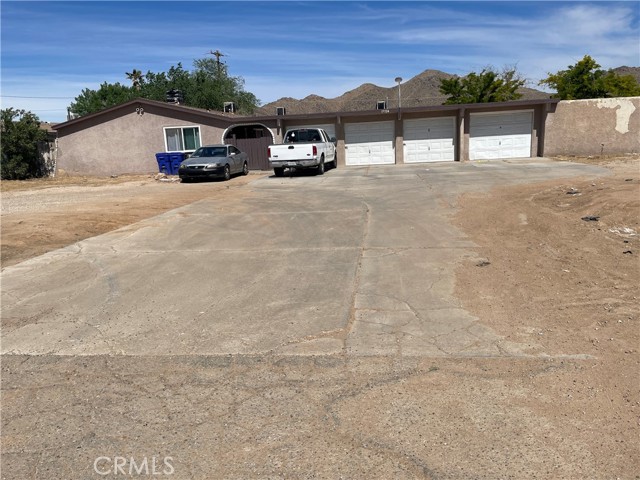 Detail Gallery Image 2 of 13 For 15524 Tonekai Rd, Apple Valley,  CA 92307 - – Beds | – Baths