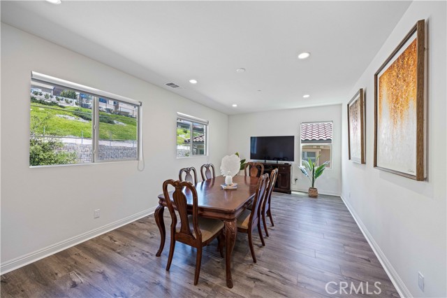 Detail Gallery Image 23 of 32 For 5477 Heritage Oak Dr, Lake Forest,  CA 92679 - 5 Beds | 5/1 Baths