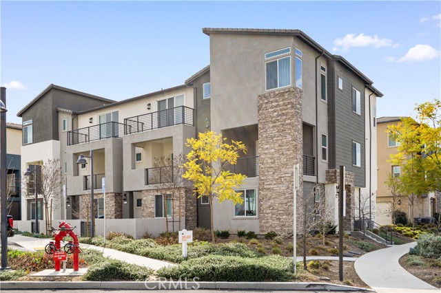 Detail Gallery Image 3 of 75 For 312 Tank, Irvine,  CA 92618 - 3 Beds | 3/1 Baths