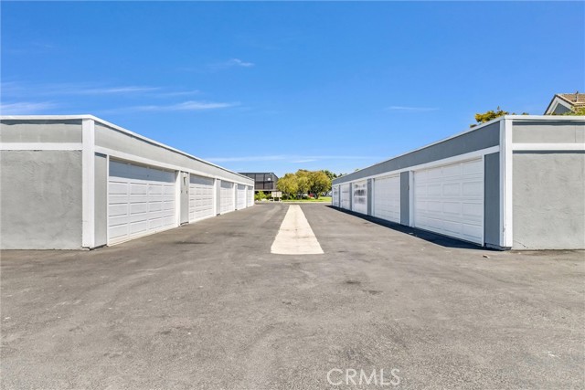 Detail Gallery Image 67 of 75 For 16123 Saint Croix Cir, Huntington Beach,  CA 92649 - 3 Beds | 2/1 Baths