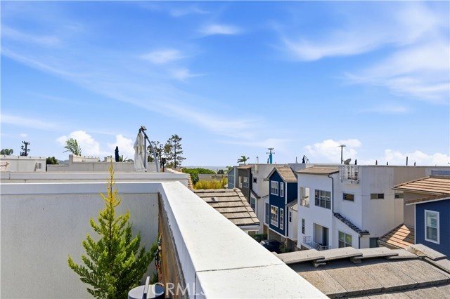 Detail Gallery Image 31 of 39 For 2112 Tidewater Cir, Costa Mesa,  CA 92627 - 3 Beds | 3 Baths