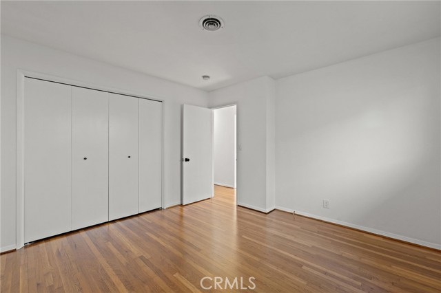 Image 13 of 29 For 5258 Hanover Drive