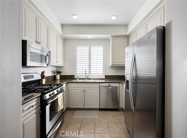 Detail Gallery Image 6 of 32 For 142 Pantheon, Irvine,  CA 92620 - 2 Beds | 2 Baths