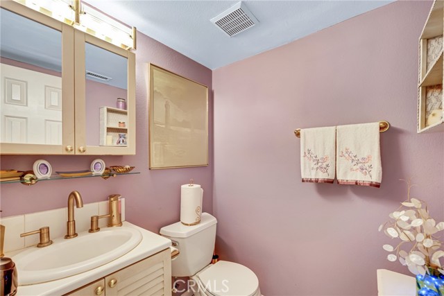 Detail Gallery Image 22 of 52 For 500 S Grevillea Ave #5,  Inglewood,  CA 90301 - 2 Beds | 2/1 Baths