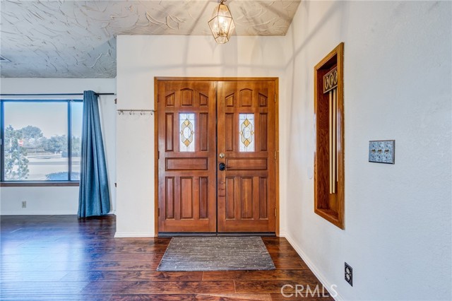 Detail Gallery Image 8 of 43 For 14076 Wawona Rd, Apple Valley,  CA 92307 - 3 Beds | 2 Baths