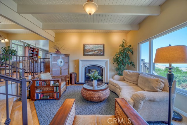 Detail Gallery Image 5 of 62 For 4450 Prefumo Canyon, San Luis Obispo,  CA 93405 - 3 Beds | 4/1 Baths