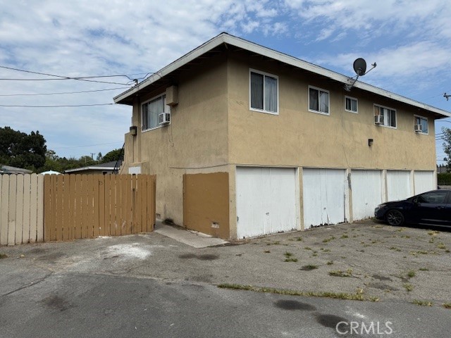 Detail Gallery Image 6 of 14 For 231 S Laxore St, Anaheim,  CA 92804 - – Beds | – Baths