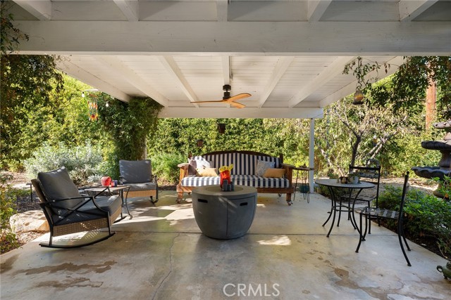 4835 Almidor Avenue, Woodland Hills CA: https://media.crmls.org/medias/6629682c-00d6-47cb-b30c-6469d4595ea5.jpg