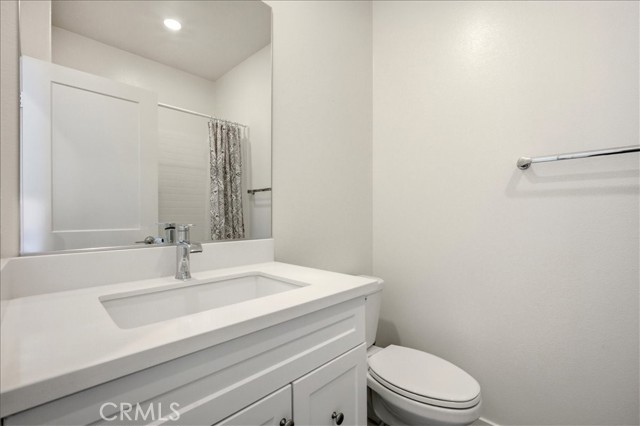 Detail Gallery Image 17 of 27 For 2291 Peach Ct, Upland,  CA 91786 - 3 Beds | 3/1 Baths