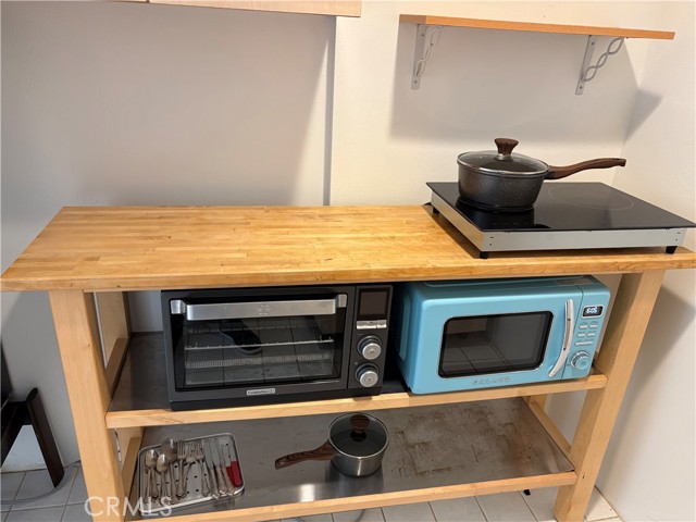 Detail Gallery Image 6 of 8 For 1033 Eastman Way, Laguna Beach,  CA 92651 - 0 Beds | 1 Baths