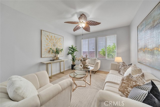 Detail Gallery Image 6 of 46 For 5722 Canoe Dr, Corona,  CA 92880 - 4 Beds | 3 Baths
