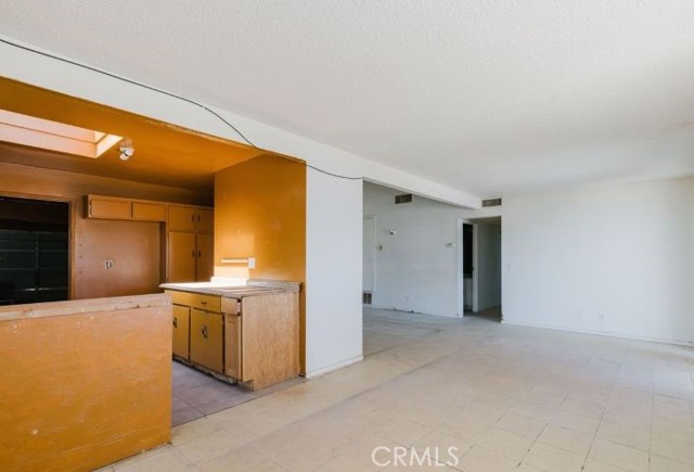 72376 Sunnyslope Drive, 29 Palms CA: https://media.crmls.org/medias/662aaf87-25dd-4c52-a84d-7e6b126e253f.jpg
