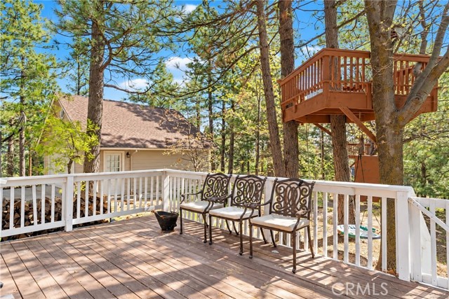 27847 St Bernard, Lake Arrowhead, CA 92352