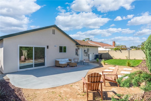 Detail Gallery Image 23 of 27 For 952 Cheyenne, Costa Mesa,  CA 92626 - 4 Beds | 2 Baths