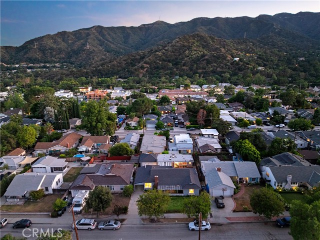 Detail Gallery Image 35 of 37 For 2900 Manhattan Ave, La Crescenta,  CA 91214 - 3 Beds | 2 Baths