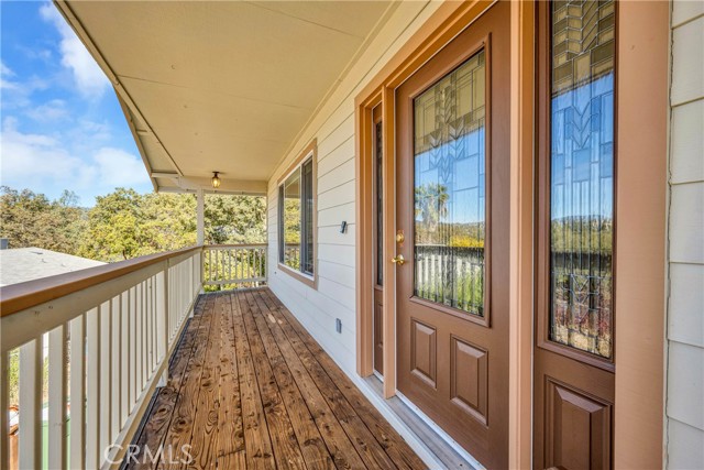 Detail Gallery Image 5 of 46 For 19316 North Shore Ct, Hidden Valley Lake,  CA 95467 - 4 Beds | 3 Baths