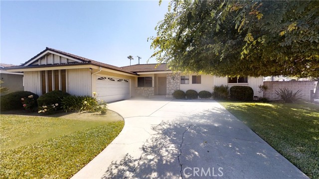 746 S Cajon Ave, West Covina, CA 91791