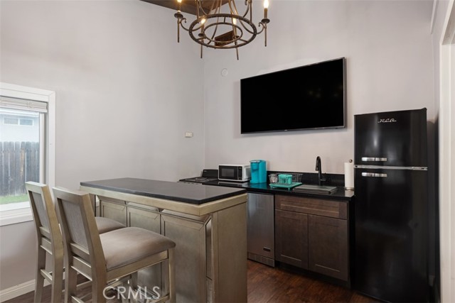 Detail Gallery Image 17 of 30 For 5851 Premiere Ave, Lakewood,  CA 90712 - 3 Beds | 3 Baths