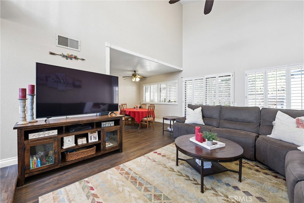 662ddb89 2291 42ca Bb2e Fd2cb0d60f97