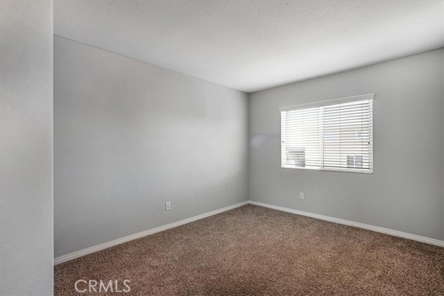 13167 Hollister Street, Hesperia CA: https://media.crmls.org/medias/662ec735-1bff-4bac-9629-75d505ec4b7c.jpg
