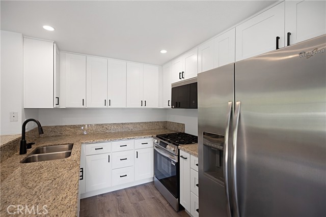 Detail Gallery Image 32 of 49 For 26532 Merienda #5, Laguna Hills,  CA 92656 - 2 Beds | 2 Baths