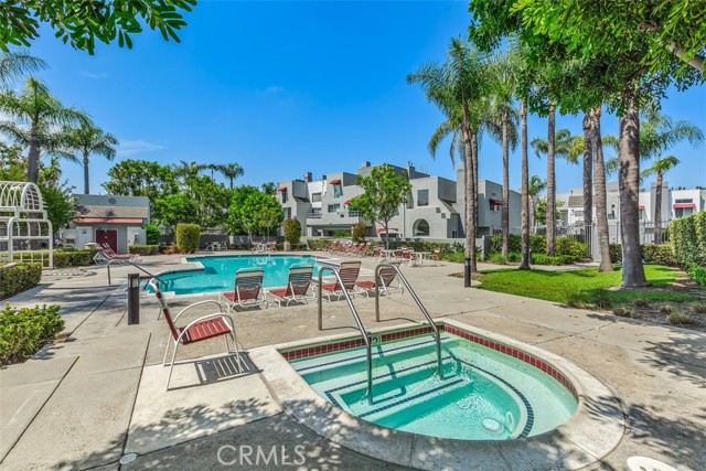 Detail Gallery Image 33 of 46 For 27864 Emerald, Mission Viejo,  CA 92691 - 2 Beds | 2 Baths