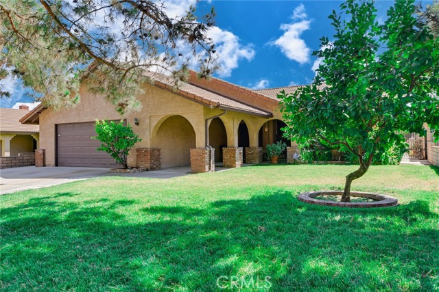 2855 Piedmont Drive, Highland CA: https://media.crmls.org/medias/66314a6e-78f2-4227-afaa-fa8a7595ed86.jpg