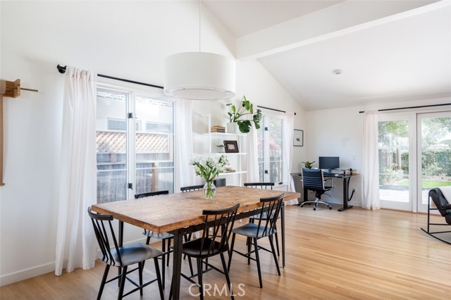 Detail Gallery Image 11 of 28 For 420 Cabrillo St, Costa Mesa,  CA 92627 - 3 Beds | 2 Baths