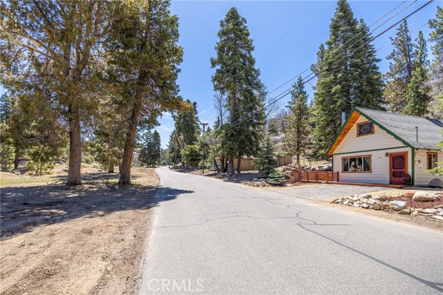 Detail Gallery Image 44 of 50 For 43453 Sand Canyon Rd, Big Bear Lake,  CA 92315 - 2 Beds | 2 Baths