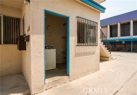 116 S Fir Avenue, Inglewood CA: https://media.crmls.org/medias/66344559-6af0-40d5-a451-9c7fda8111ce.jpg