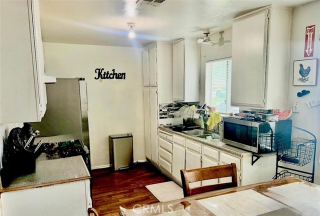 Detail Gallery Image 20 of 26 For 2195 E 19th St, San Bernardino,  CA 92404 - – Beds | – Baths