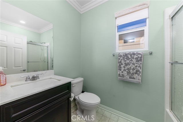 Detail Gallery Image 20 of 59 For 21047 Iron Rail Dr, Riverside,  CA 92507 - 5 Beds | 2/1 Baths