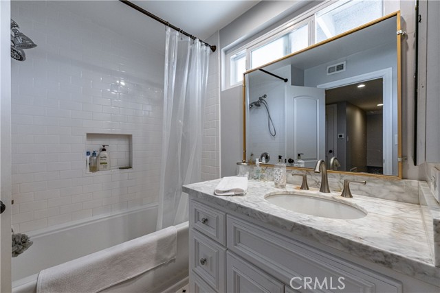 8072 W Joan Circle, La Palma CA: https://media.crmls.org/medias/6636e854-3d14-4a73-a3ae-0cfcc5ef69db.jpg
