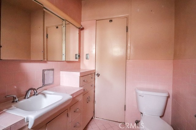 Detail Gallery Image 13 of 28 For 1719 Collins St, Needles,  CA 92363 - 3 Beds | 2/1 Baths