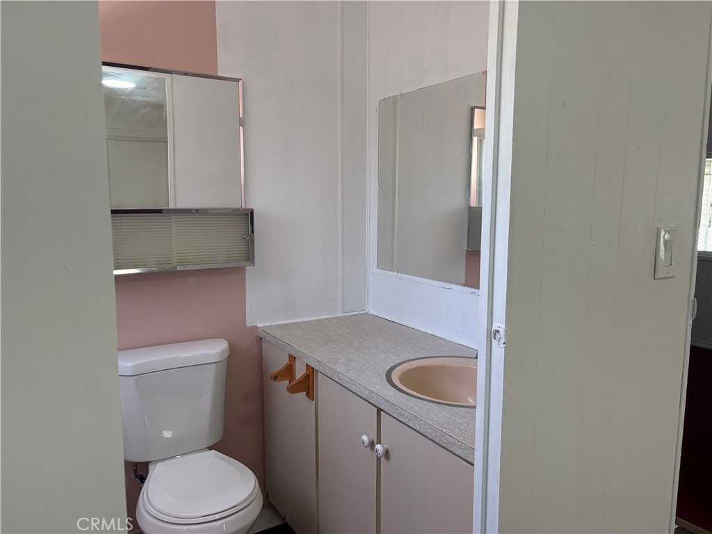 2300 Valley Parkway - photo 15