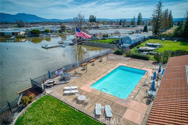1800 S Main Street, Lakeport CA: https://media.crmls.org/medias/66389ced-d1e3-4bdf-9f6a-6ec5d9a77cc1.jpg