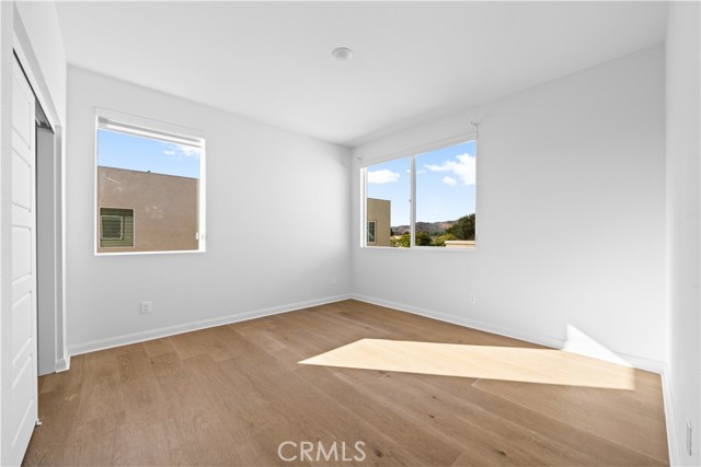 536 Cultivate, Irvine CA: https://media.crmls.org/medias/6639954d-7339-49e6-ba4b-32b215b538d5.jpg