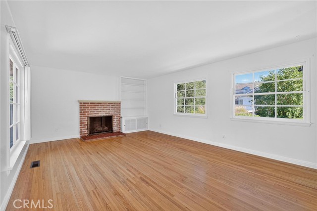 Detail Gallery Image 3 of 52 For 121 via Ardilla, Palos Verdes Estates,  CA 90274 - 3 Beds | 2 Baths