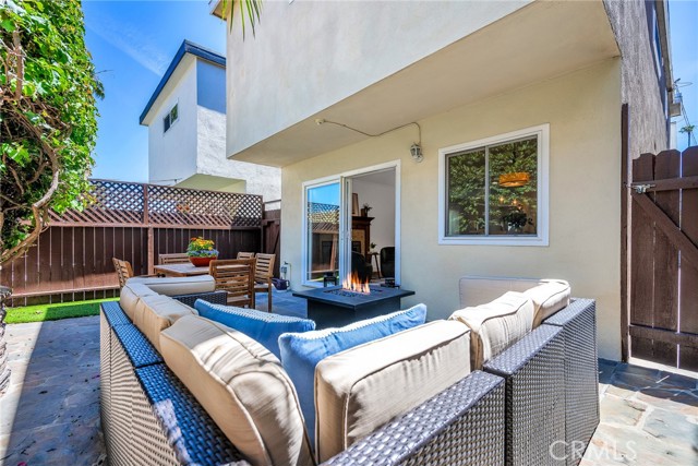 1613 Armour Lane, Redondo Beach, California 90278, 3 Bedrooms Bedrooms, ,1 BathroomBathrooms,Residential,For Sale,Armour,SB26086137