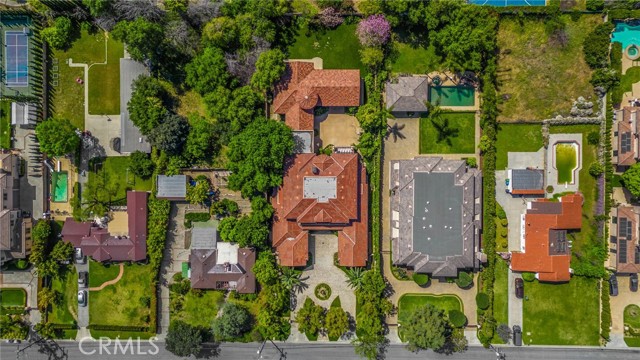 330 Le Roy Avenue, Arcadia, California 91007, 10 Bedrooms Bedrooms, ,9 BathroomsBathrooms,Single Family Residence,For Sale,Le Roy,TR24137560